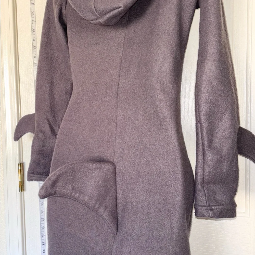 Shark Hoodie with full zipper - Picture 6 of 9